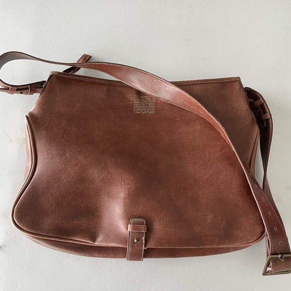 Matt & Nat crossbody. - Picture 2 of 4